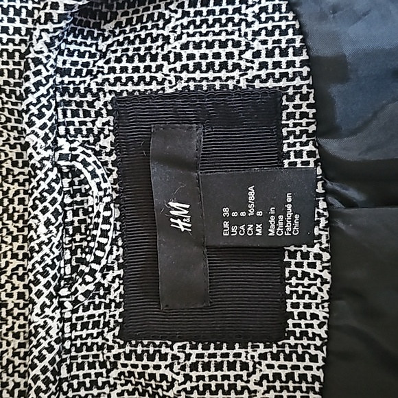 H&M open faced long jacket. 8 - Picture 5 of 6